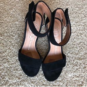 Reserved for @monica0402